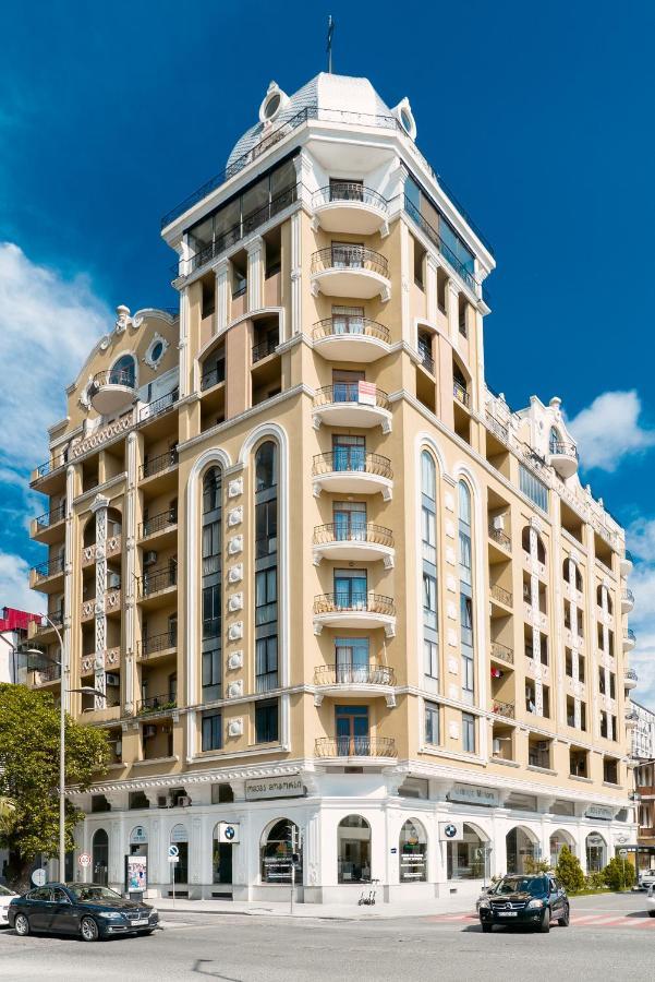 Nice Batumi Apartment Екстериор снимка